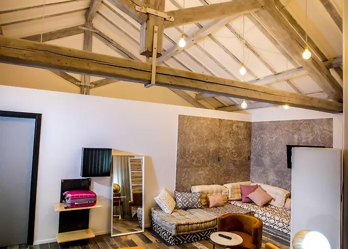 Rosso Cortese Guest house